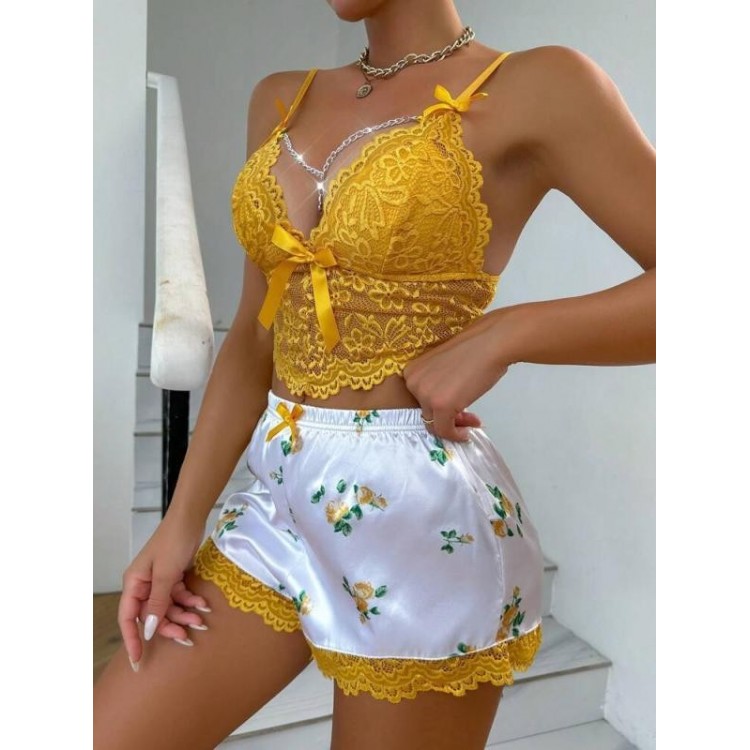 Ensemble de lingerie jaune