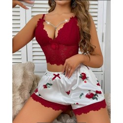 Ensemble de lingerie rouge bordeaux