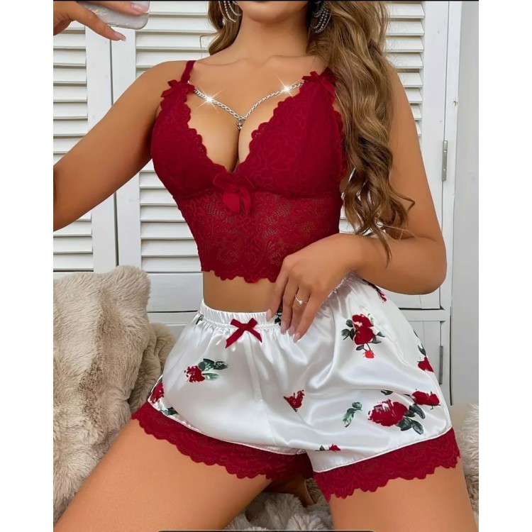 Ensemble de lingerie rouge bordeaux