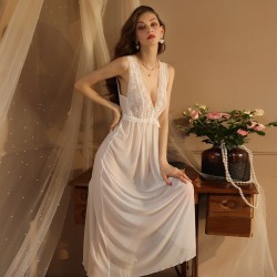 Robe de nuit longue élégante blanc