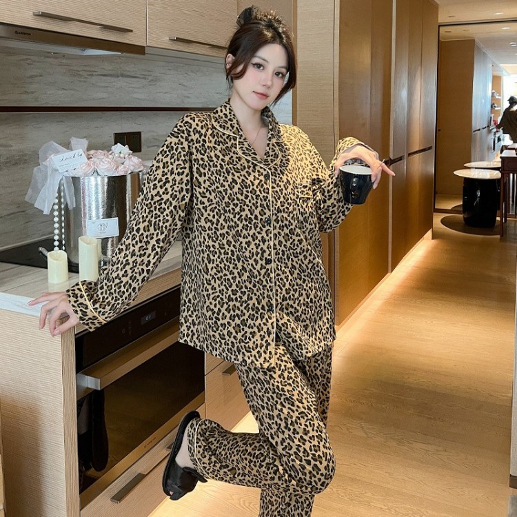 Ensemble pyjama Sexy _ Tigre